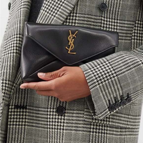 SAINT LAURENT CASSANDRE LEATHER CLUTCH - Picture 13 of 14